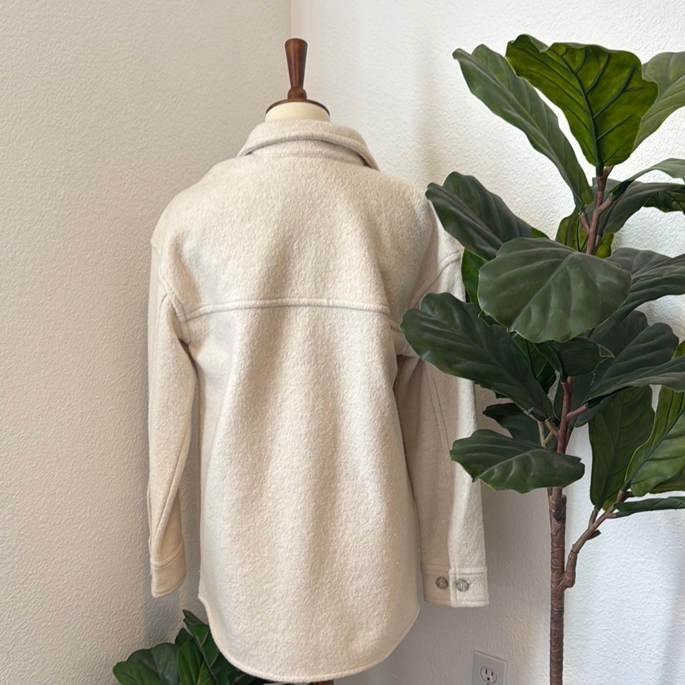 Aritzia The Group Babaton Cream Teddy Jacket - Picture 10 of 10
